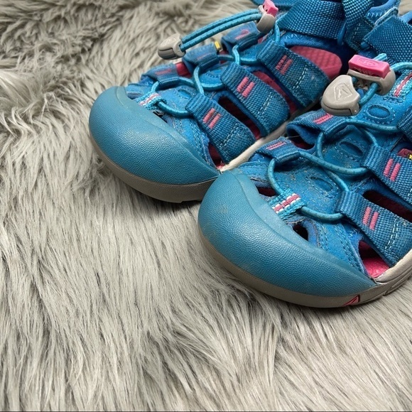 KEEN Newport H2 Sandals Blue Strappy Water Outdoor Shoes Hook and Loop Size 3 - Picture 3 of 12